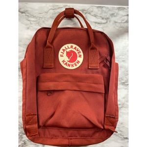 Fjallraven Kanken mini backpack